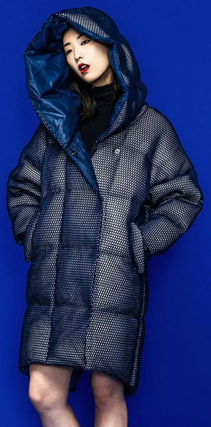 Honeycomb Textured Large-Hooded Thick White-Duck-Down Coat in White or Blue