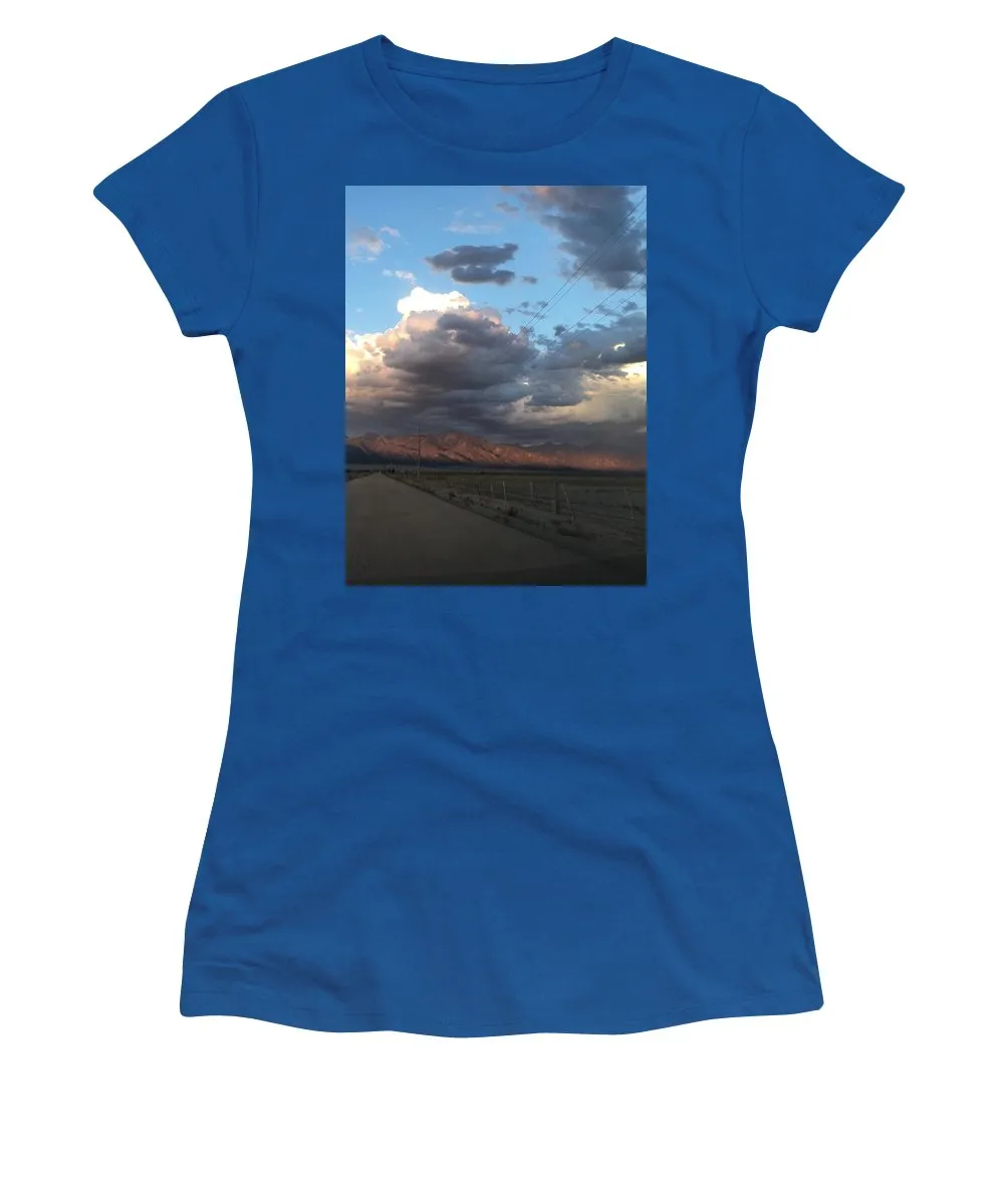 Summer Storm Sunset Crestone - Women's T-Shirt